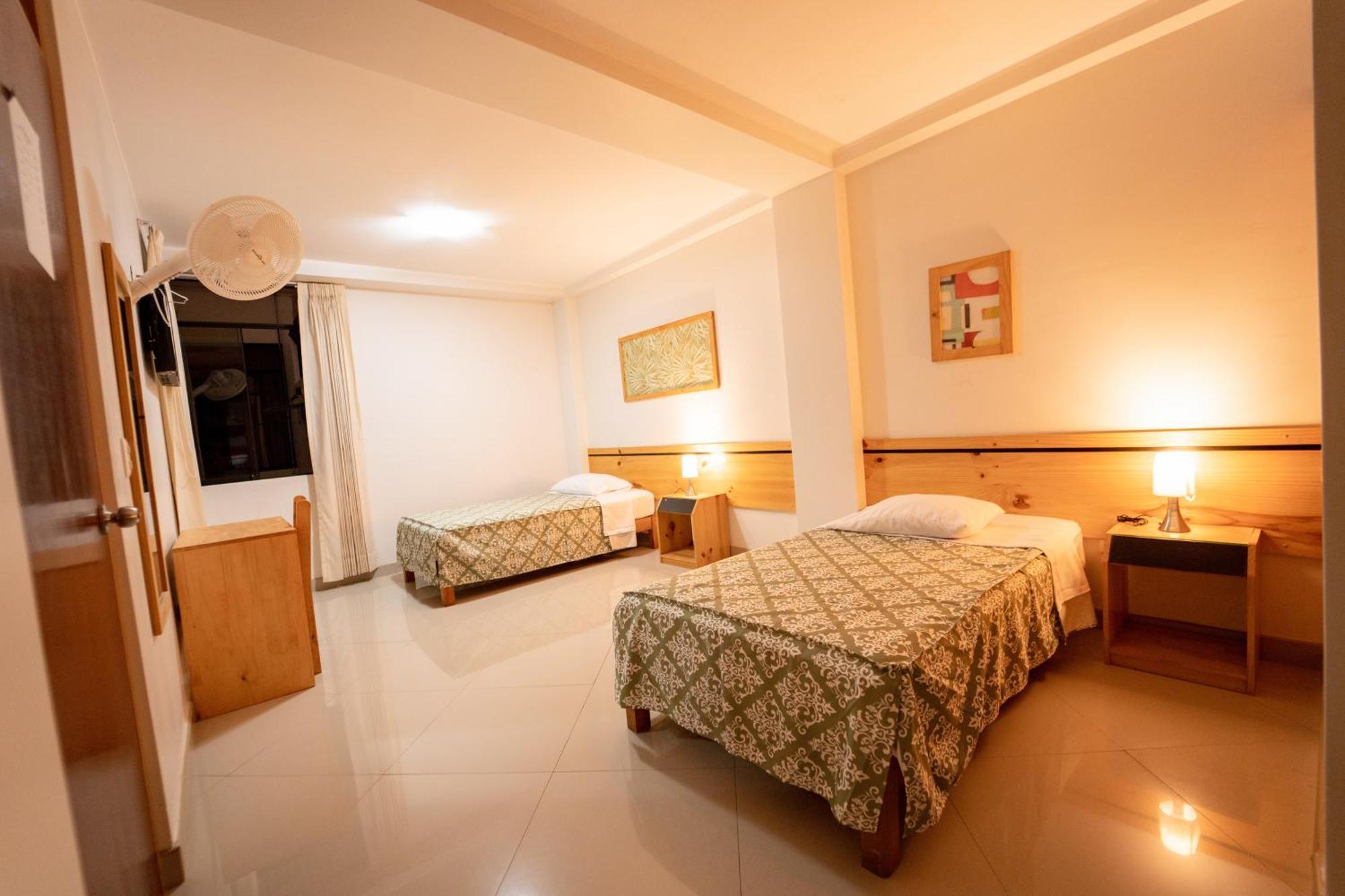 Hostal Los Balcones Nazca Eksteriør billede