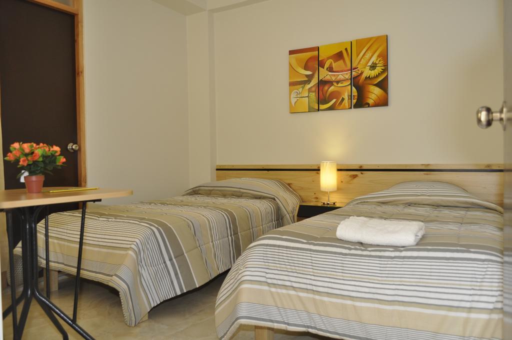 Hostal Los Balcones Nazca Værelse billede